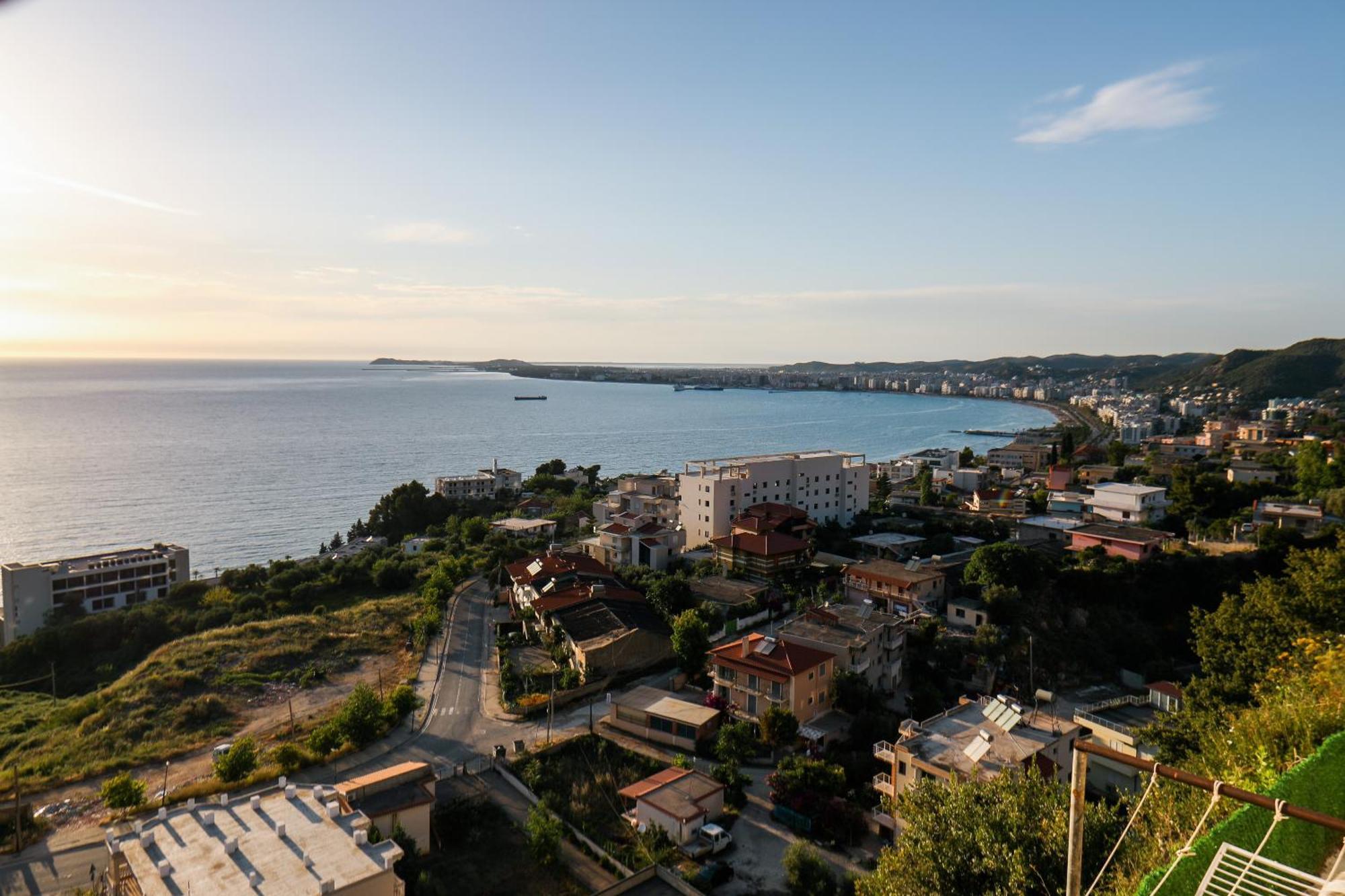 Dena Leilighet Vlorë