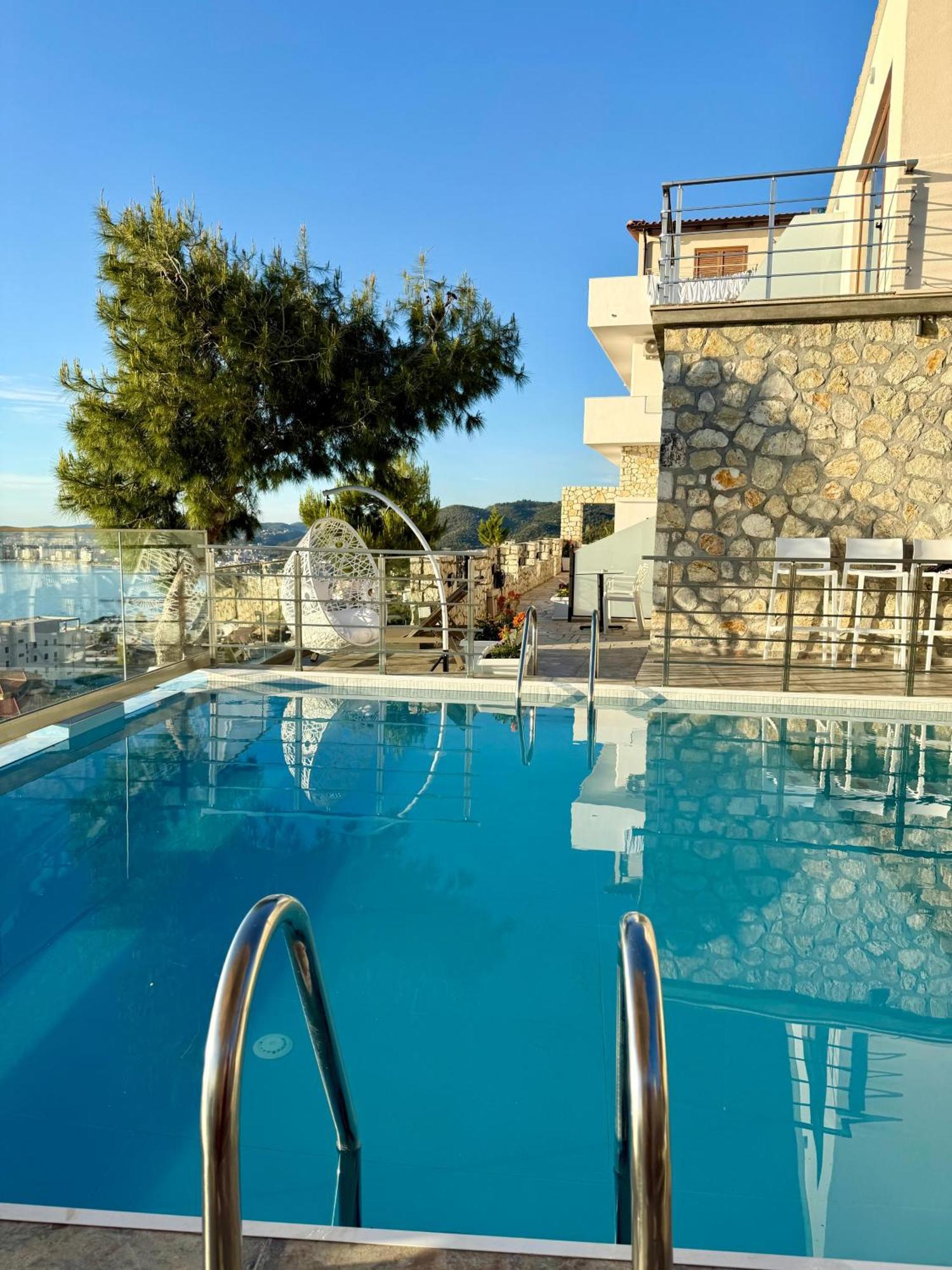 Apartament Dena *